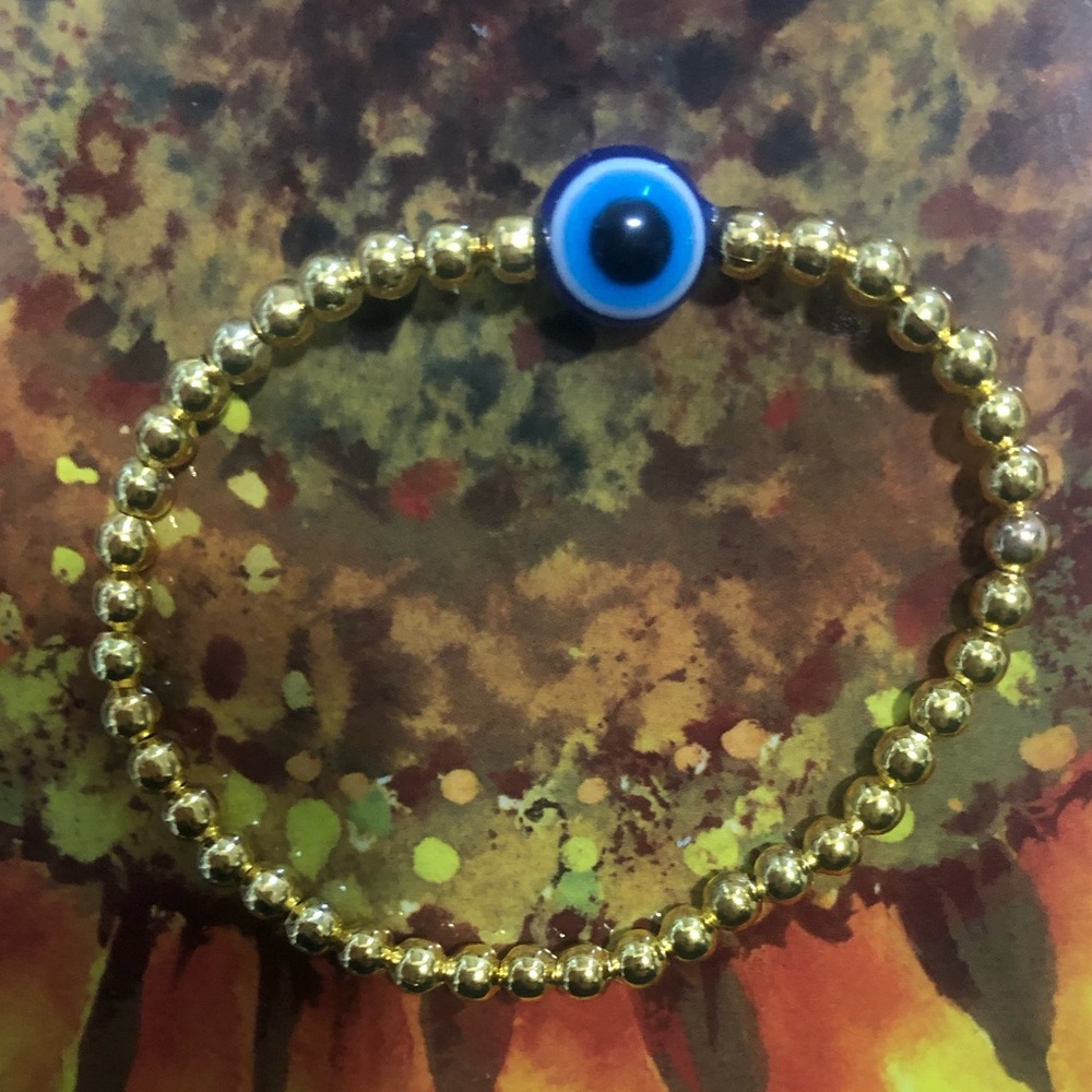 Gold evil eye bracelet